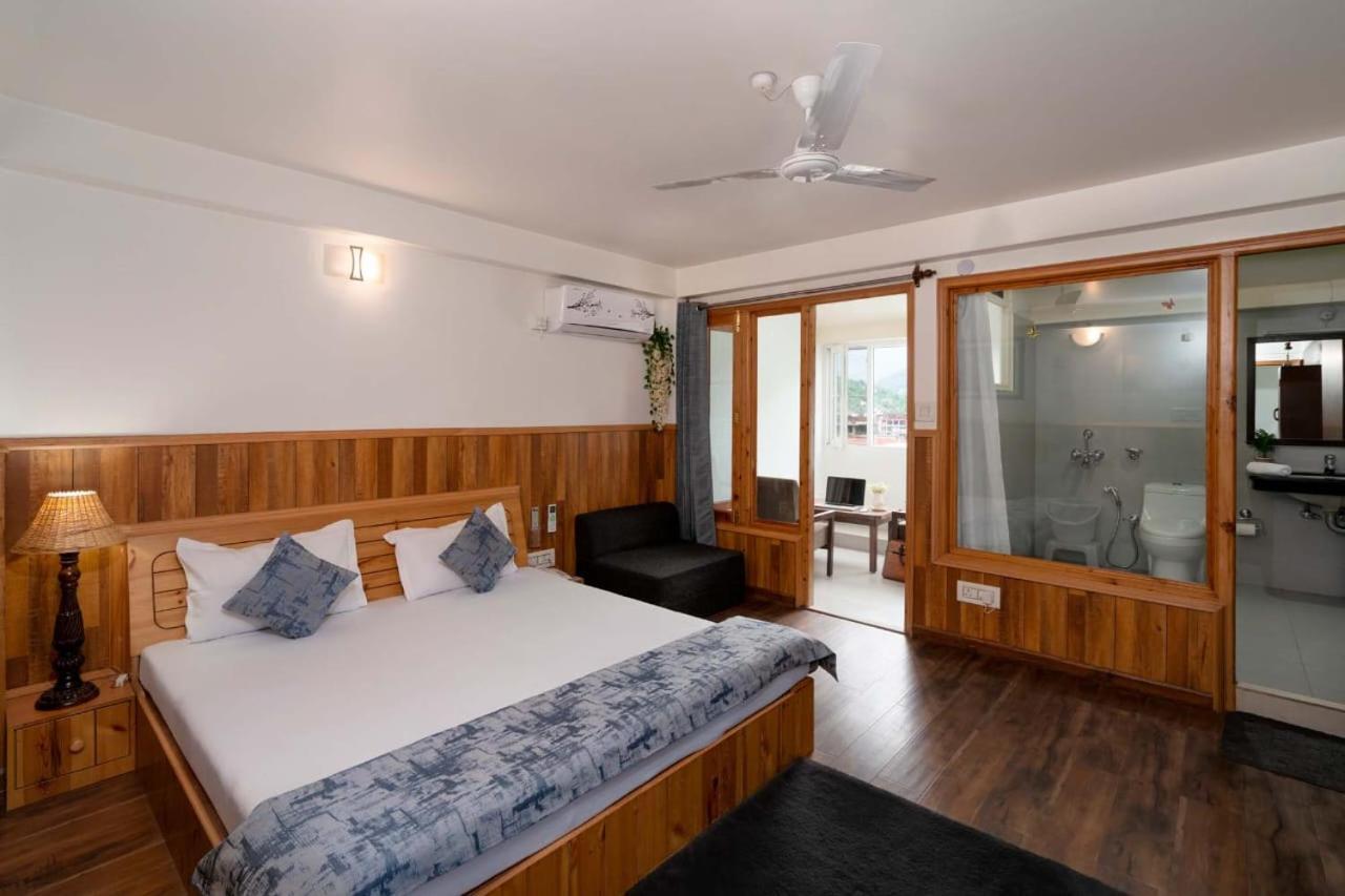 Hotel Kullu Valley Екстериор снимка